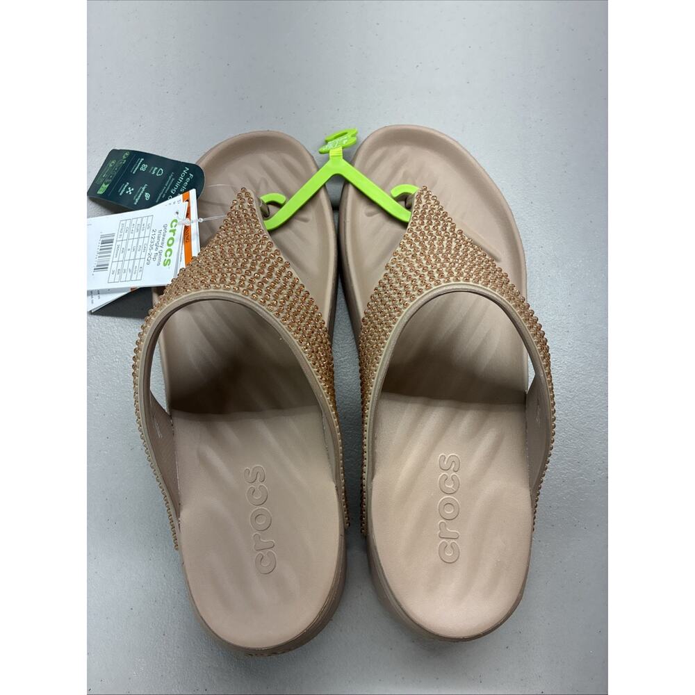 Crocs Getaway Gems Triangle Flip, Color Latte Size W10 212335-2Q9 New With Tags - Picture 4 of 6